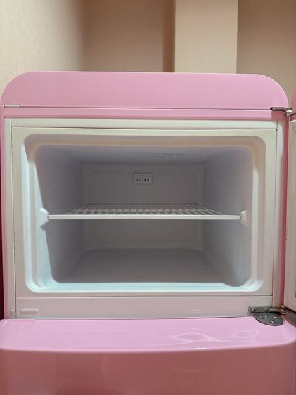 ตู้เย็น SMEG 50's retro 2 ประตู FAB30RPK5 สีชมพูพาสเทล  รูปที่ 4