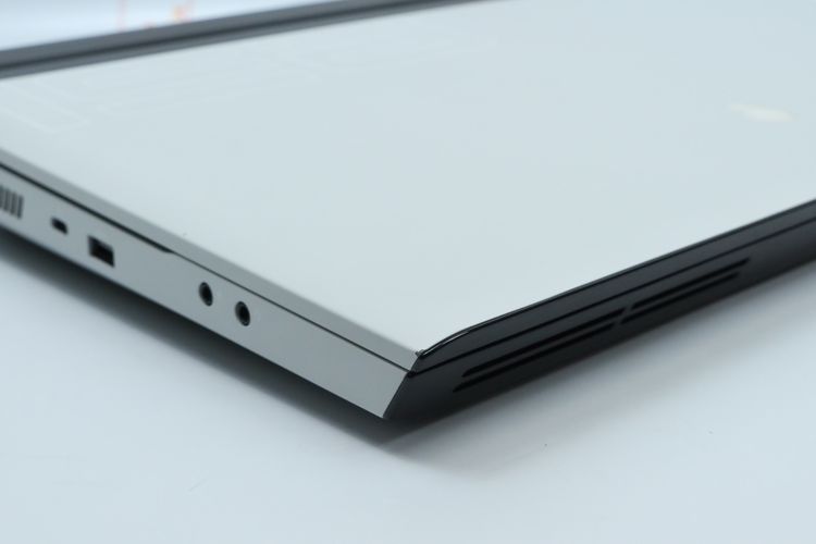 Alienware Area-51m R2 Core I9-10900K+RTX2080 SUPER Ram 64GB-512GB  รูปที่ 5