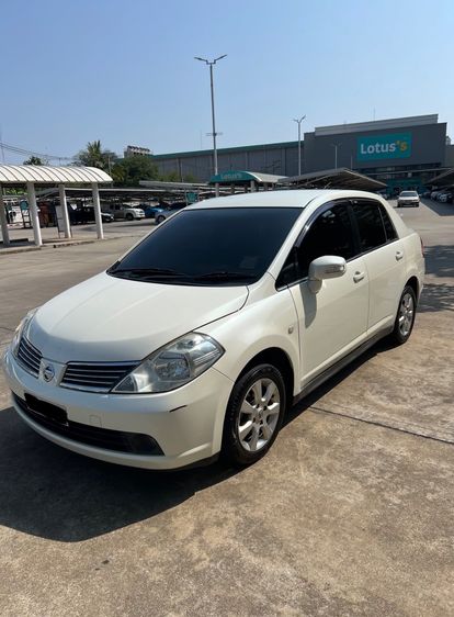 Nissan Tiida 2007 1.6 S Sedan เบนซิน ไม่ติดแก๊ส เกียร์อัตโนมัติ ขาว รูปที่ 2