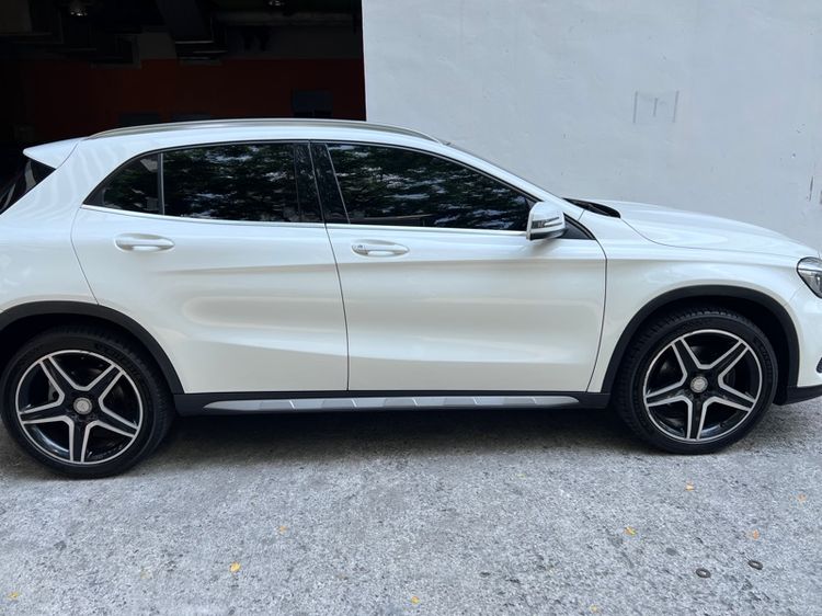 Mercedes-Benz GLA-Class 2016 GLA250 Utility-car āđāļāļāļāļīāļ āđāļĄāđāļāļīāļāđāļāđāļŠ āđāļāļĩāļĒāļĢāđāļāļąāļāđāļāļĄāļąāļāļī āļāļēāļ§ āļĢāļđāļāļāļĩāđ 3