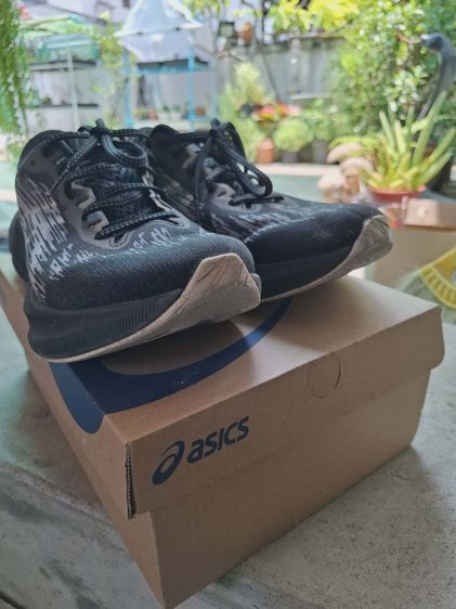 ปล่อยต่อ Asics Novablast 3 สนใจสินค้าติดต่อ 084 526 2220 จัดส่งได้ทันที รูปที่ 7