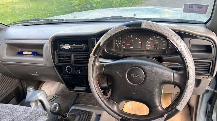 Isuzu Dragon Eye 2000 2.8 SLX Pickup ดีเซล ไม่ติดแก๊ส เกียร์ธรรมดา บรอนซ์เงิน รูปที่ 4