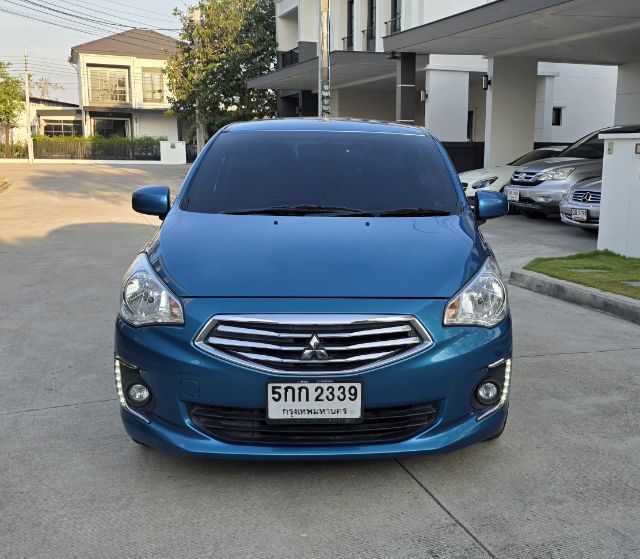 รถ Mitsubishi Attrage 1.2 GLX สี น้ำเงิน