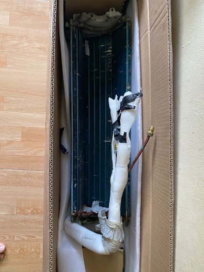 แอร์ติดผนัง เป็นระบบอินเวอร์เตอร์ ขายซากแผงรังผึ้งแอร์ Panasonic 9000 BTU ตามสภาพ