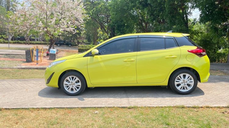 Toyota Yaris 2018 1.2 E Sedan เบนซิน ไม่ติดแก๊ส เกียร์อัตโนมัติ เขียว รูปที่ 4