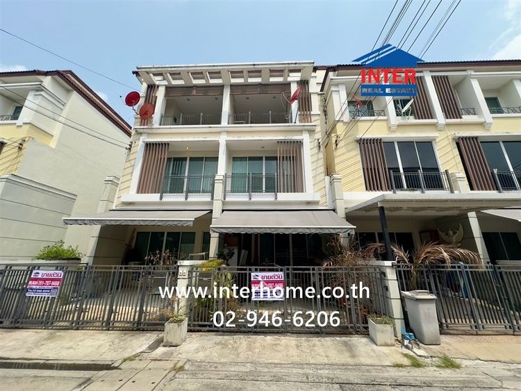 ทาวน์โฮม 3 ชั้น 20.1 ตร.ว. หมู่บ้านกลางเมืองเออร์บาเนี่ยน เกษตร-นวมินทร์2 ซอยลาดปลาเค้า79 ถนนลาดปลาเค้า ถนนรามอินทรา เขตบางเขน กรุงเทพมหานคร
