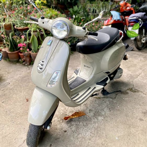 2023 Vespa Lx125 Sand Edition