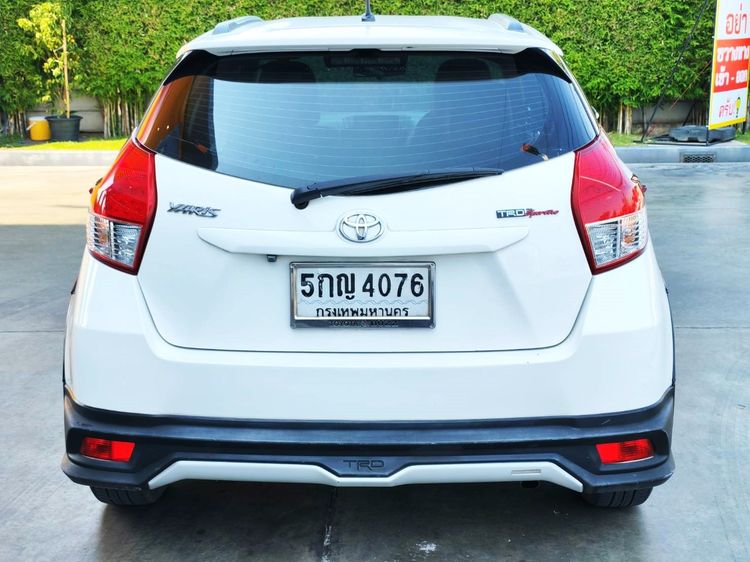 Toyota Yaris 2016 1.2 TRD Sportivo Sedan เบนซิน ไม่ติดแก๊ส เกียร์อัตโนมัติ ขาว รูปที่ 4