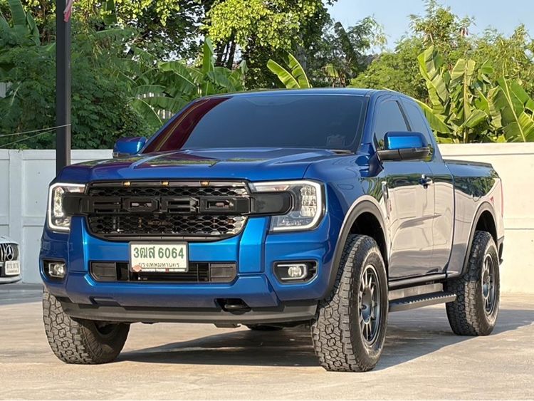 รถ Ford Ranger 2.0 Hi-Rider XLS สี น้ำเงิน