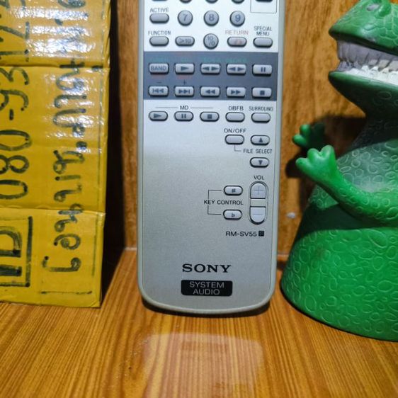 ขายรีโมทเครื่องเสียงSONY
ใช้กับ MHC V515 GRX8 LBT-LV60,VR50
สภาพสวย รางถ่านสะอาด ขาย350บาทค่าส่ง30 รูปที่ 4