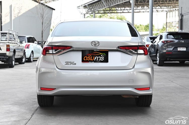 Toyota Altis 2020 1.6 G Sedan เบนซิน NGV เกียร์อัตโนมัติ บรอนซ์เงิน รูปที่ 4