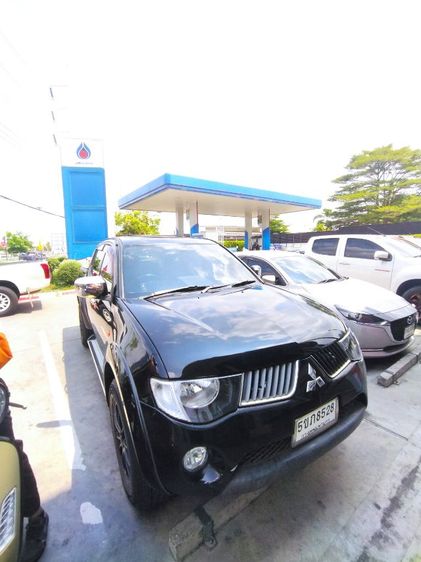 รถ Mitsubishi Triton 2.5 GLX สี ดำ