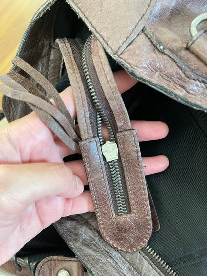 กระเป๋ามือสองหนังแท้ รูปที่ 6