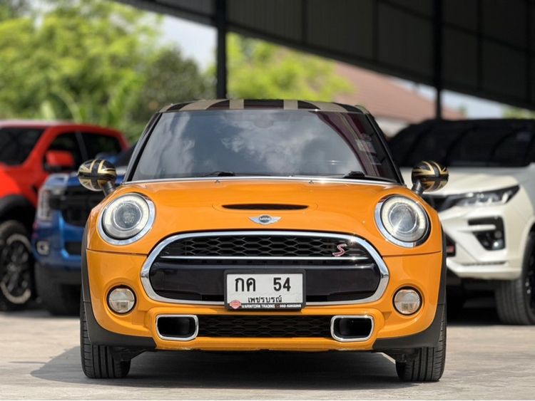 Mini COOPER 5 DOOR HATCH 2015 2.0 S Sedan เบนซิน ไม่ติดแก๊ส เกียร์อัตโนมัติ เหลือง รูปที่ 2