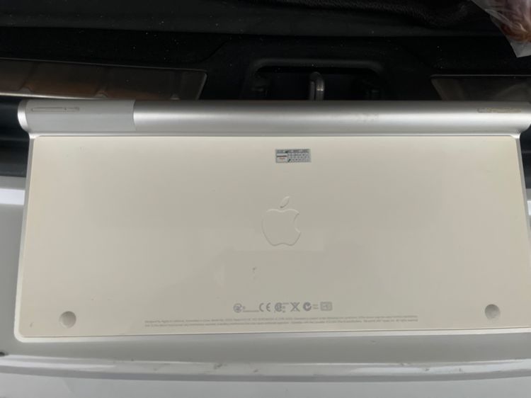 Apple Wireless Keyboard รุ่น A1314 รูปที่ 2