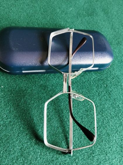 ขอขายกรอบแว่นตาวินเทจหายากแบรนด์ Ted lapidus รุ่น T 407 Meridienne made in France แท้ ขนาด 52-16-135มม. วัตถุเป็นสแตนเลสชนิดเบา รูปที่ 10