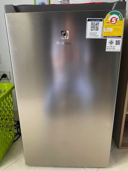 ขายถูกครับ ELECTROLUX  สีบรอนซ์เงิน สภาพใหม่มากครับ รูปที่ 2