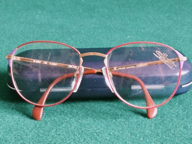 ขอขายกรอบแว่นตาหญิงวินเทจแบรนด์ Silhouette รุ่น M6087 V6053 made in Austria ขนาด 52-18-130มม. วัตถุเหมือนนาคสภาพไม่ผ่านการใช้งาน รูปที่ 4