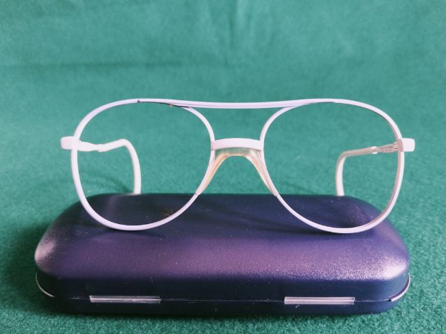 อื่นๆ แว่นสายตา ขอขายกรอบแว่นตาวินเทจยุค 80 แบรนด์ Metzler รุ่น 8791 366 made in Germany ขนาด 52-18-140มม.ทรง Aviator ก้านหูแบบสปริง
