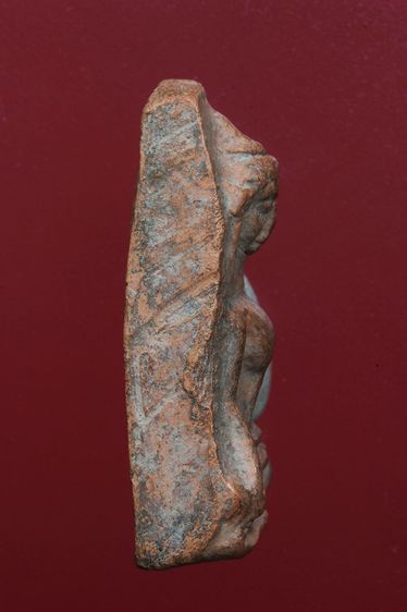 พระผงสุพรรณสวยๆค่ะเก่าค่ะ รูปที่ 3