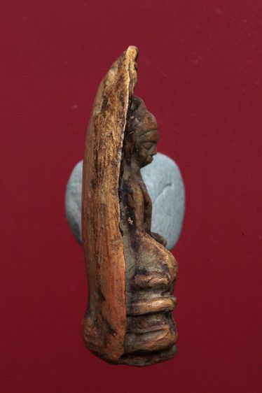 พระรอดลำพูนสวยๆค่ะเก่าค่ะ รูปที่ 3