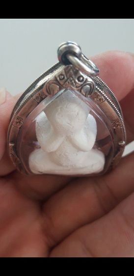 หลวงปู่เอี่ยมวัดสพานสูง  เปิดพระปิดตาหลวงตาวาด พร้อเลี่ยมเงินแท้สวยๆ รูปที่ 4