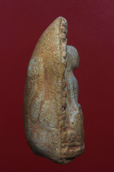 พระลือมงคลสวยๆค่ะเก่าค่ะ รูปที่ 3