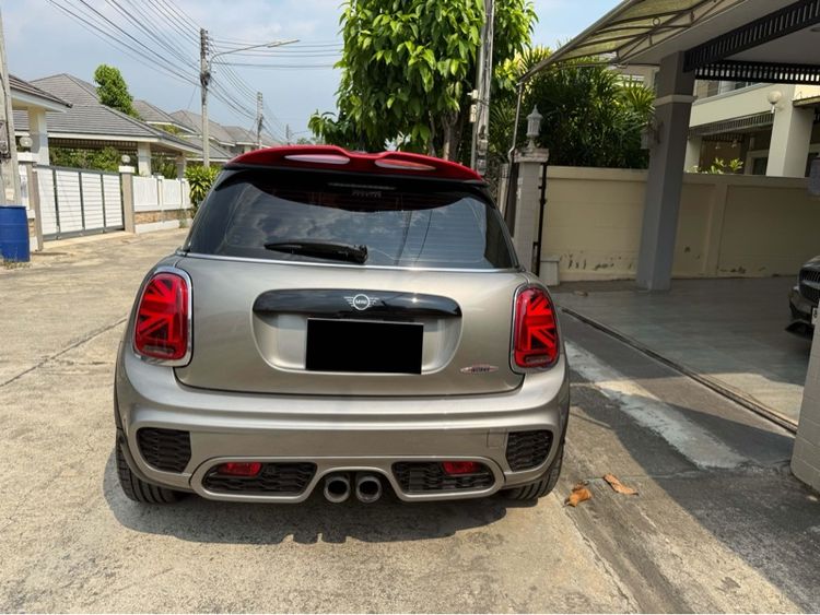 Mini JOHN COOPER WORK 2022 2.0 John Cooper Works Sedan เบนซิน ไม่ติดแก๊ส เกียร์อัตโนมัติ เทา รูปที่ 3