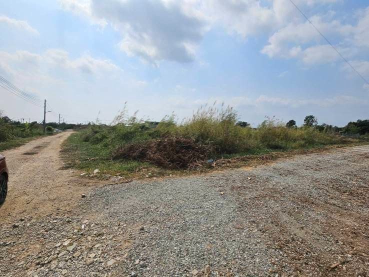 ขายที่ดินเปล่า แปลงมุม  ติดถนน 2 ด้าน ซอยวัดศรีวารีน้อย  อำเภอบางเสาธง สมุทรปราการ รูปที่ 2