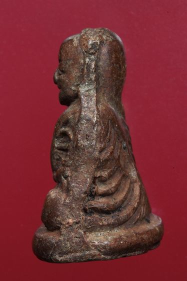 พระหลวงพ่อเงินเนื้อดินสวยๆค่ะเก่าค่ะ รูปที่ 4