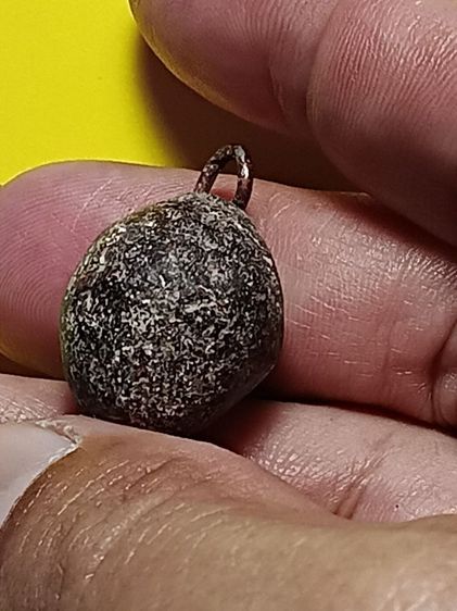 ลูกสะกด หลวงพ่อไล้ วัดเขายี่สาร รุ่นเเรก จ.สมุทรสงคราม สภาพสวยมาก ไม่ผ่านการใช้ พบน้อย หาชมยาก น่าใช้มากครับ รูปที่ 16