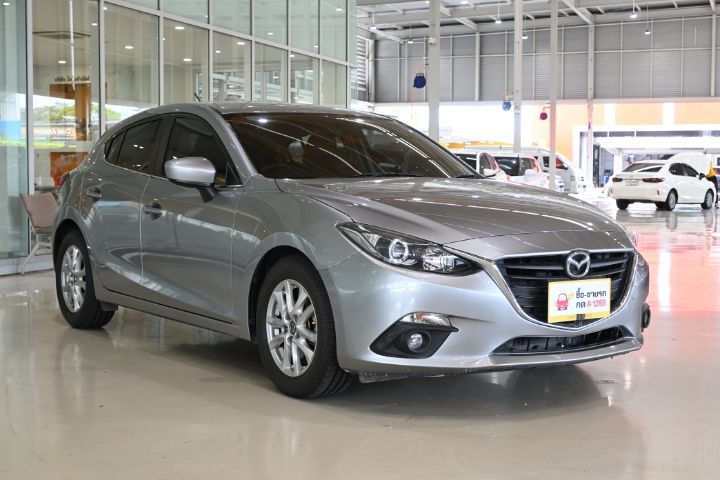 Mazda Mazda3 2015 2.0 S Sports Sedan เบนซิน ไม่ติดแก๊ส เกียร์อัตโนมัติ บรอนซ์เงิน รูปที่ 3