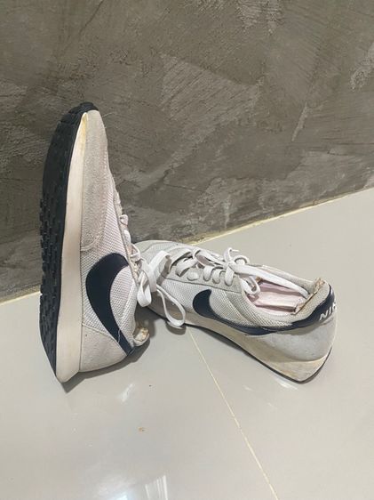 รองเท้าผ้าใบ Nike มือสอง รูปที่ 3