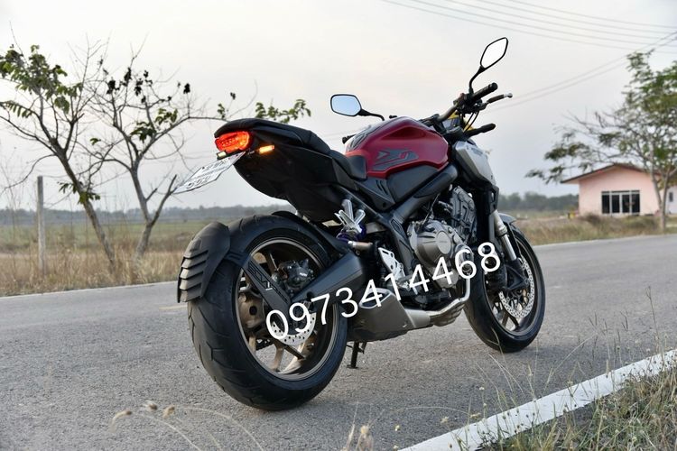 ขาย 2020 HONDA CB650 24000KM. รูปที่ 11