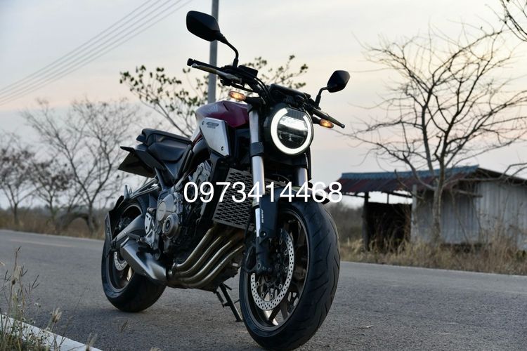 ขาย 2020 HONDA CB650 24000KM. รูปที่ 8