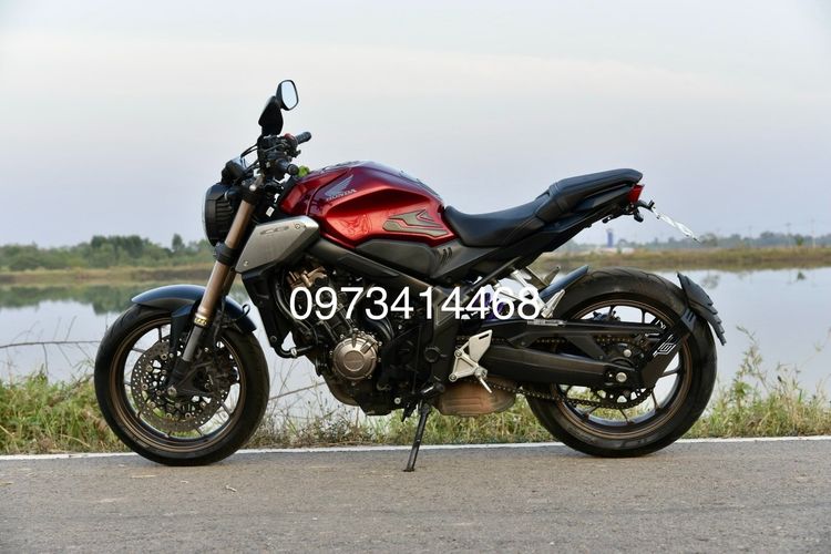 ขาย 2020 HONDA CB650 24000KM. รูปที่ 2