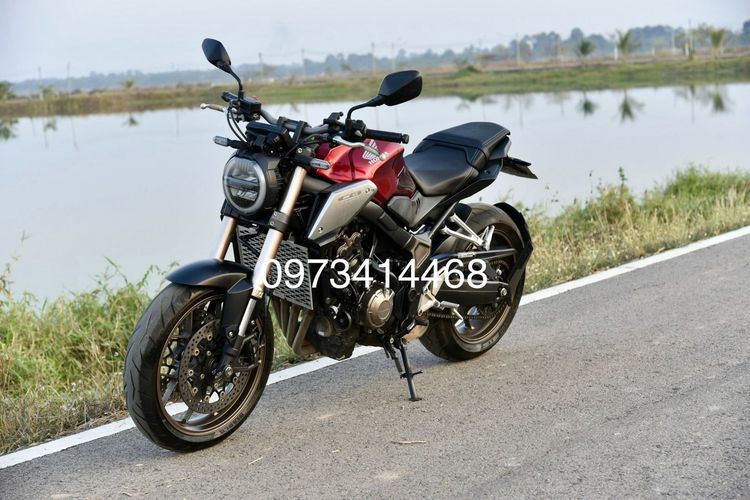 ขาย 2020 HONDA CB650 24000KM.