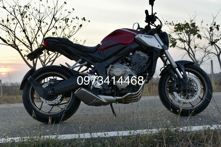 ขาย 2020 HONDA CB650 24000KM. รูปที่ 4