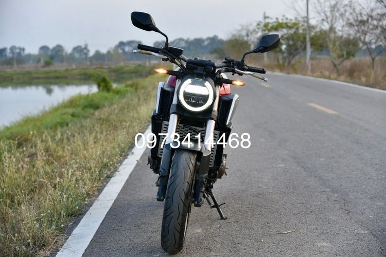 ขาย 2020 HONDA CB650 24000KM. รูปที่ 6