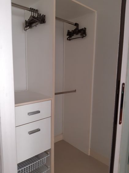 อื่นๆ ไม่อนุญาต ตกแต่งครบ สร้างเสร็จก่อน 2010 คอนโดมิเนียม โครงการ เดอะ ริเวอร์ปาร์ค โมเดิร์นเพลส  อาคารบี รูปที่ 4