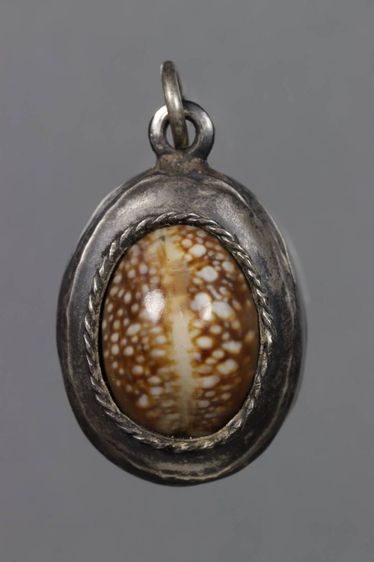 พระเครื่อง