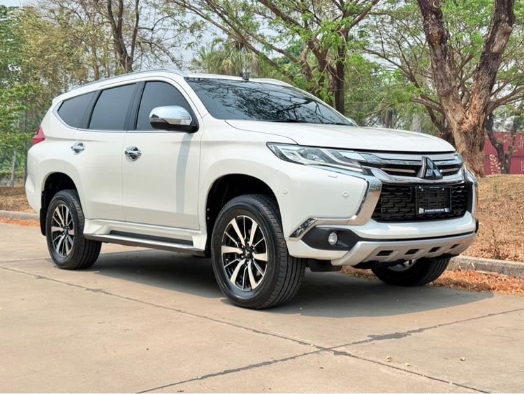 Mitsubishi Pajero Sport 2017 2.4 GT Premium Utility-car ดีเซล เกียร์อัตโนมัติ ขาว รูปที่ 2
