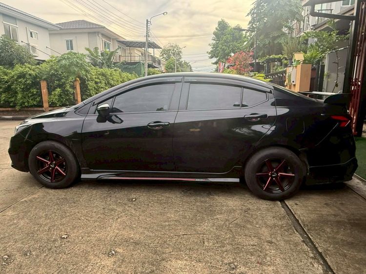 Nissan Almera 2020 1.0 V Sedan เบนซิน ไม่ติดแก๊ส เกียร์อัตโนมัติ ดำ รูปที่ 4