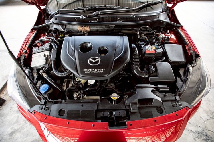 Mazda Mazda 2 2015 1.5 XD Sedan ดีเซล ไม่ติดแก๊ส เกียร์อัตโนมัติ แดง รูปที่ 4