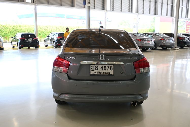 Honda City 2010 1.5 Sv i-VTEC Sedan เบนซิน ไม่ติดแก๊ส เกียร์อัตโนมัติ เทา รูปที่ 2