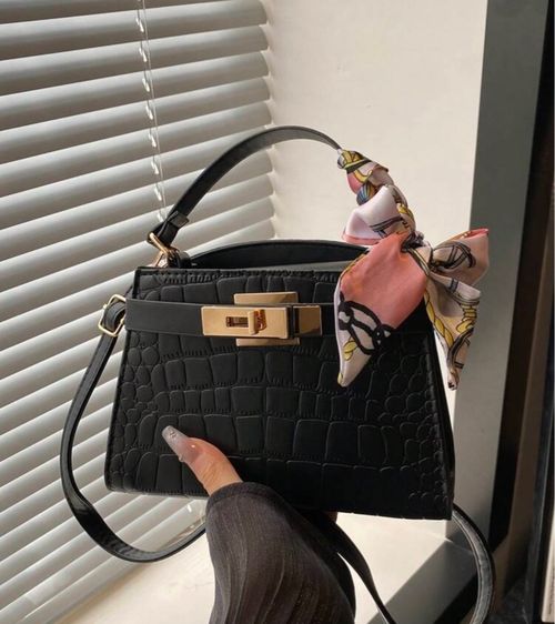 กระเป๋า