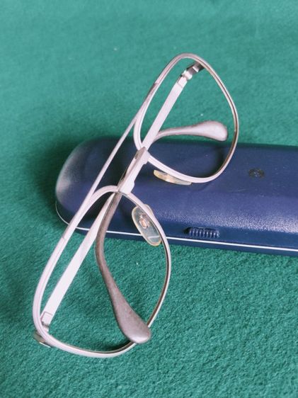 ขอขายกรอบแว่นตาวินเทจจากแบรนด์ Atrio รุ่น a 329 col 231 made in Germany ขนาด 56-18-135มม.ทรง Aviator วัตถุคล้าย titanium น้ำหนักเบา รูปที่ 12