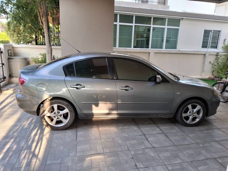 รถ Mazda Mazda3 1.6 V สี เทา