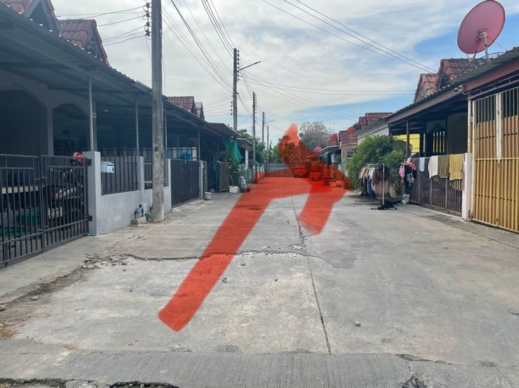 ขายบ้านทาวเฮ้าส์ ใกล้ อมตะ นคร รูปที่ 3