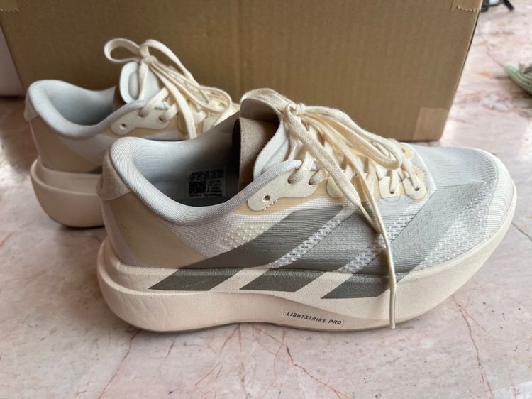 adidas  รูปที่ 4